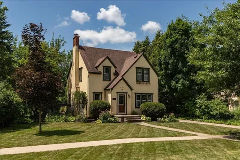 703 Kenilworth Avenue S Lanesboro MN 55949