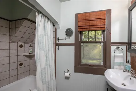 703 Kenilworth Avenue S Lanesboro MN 55949