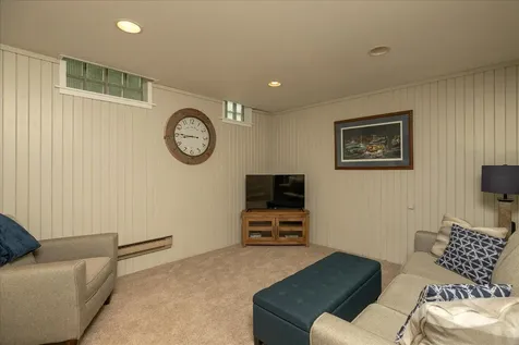 703 Kenilworth Avenue S Lanesboro MN 55949