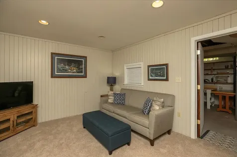 703 Kenilworth Avenue S Lanesboro MN 55949