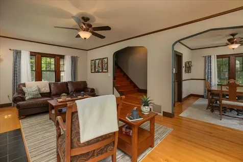 703 Kenilworth Avenue S Lanesboro MN 55949