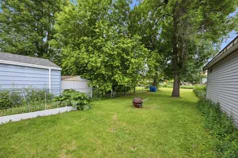 109 2nd Street NW Dilworth MN 56529