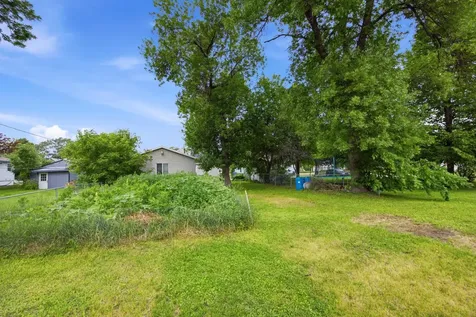 109 2nd Street NW Dilworth MN 56529