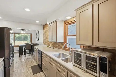 4250 Diamond Drive Eagan MN 55122