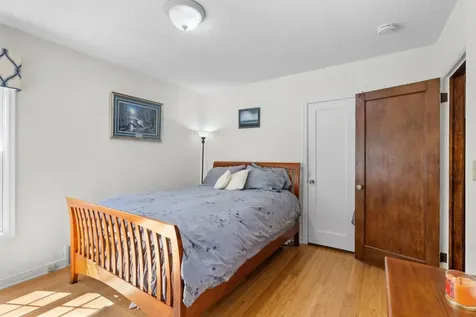 1820 Holton Street Falcon Heights MN 55113
