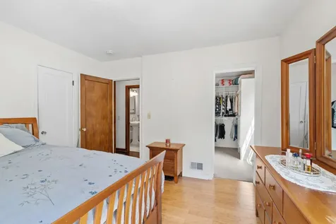 1820 Holton Street Falcon Heights MN 55113