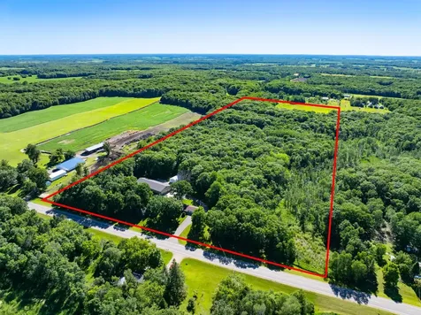32067 County 3 Eagle Bend MN 56446