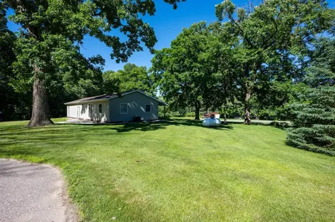 32067 County 3 Eagle Bend MN 56446