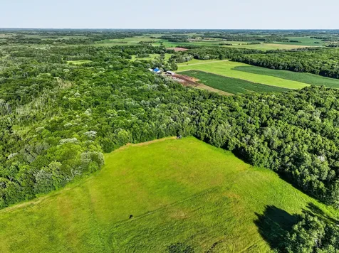 32067 County 3 Eagle Bend MN 56446