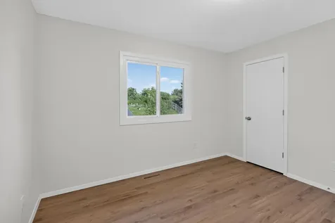 8208 Irving Avenue N Brooklyn Park MN 55444
