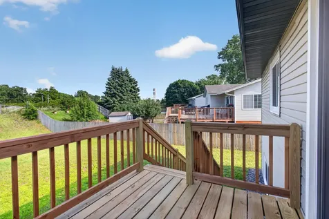 8208 Irving Avenue N Brooklyn Park MN 55444