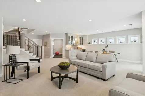 3961 White Oak Lane Chanhassen MN 55331