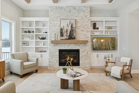 3961 White Oak Lane Chanhassen MN 55331