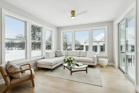 3961 White Oak Lane Chanhassen MN 55331