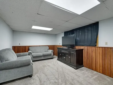 5901 114th Place N Champlin MN 55316
