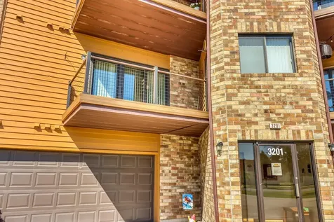3201 14th Street S Moorhead MN 56560