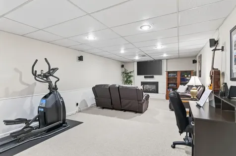2809 W 101st Street Bloomington MN 55431