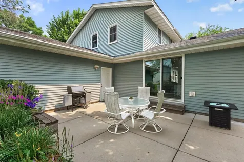 2809 W 101st Street Bloomington MN 55431