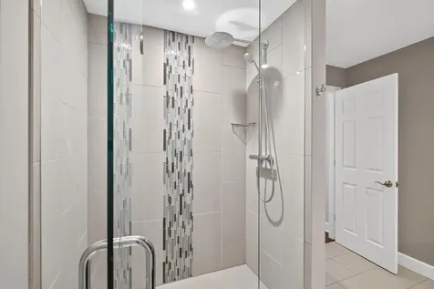 1235 Yale Place Minneapolis MN 55403