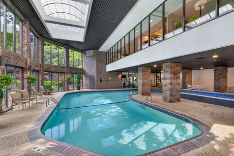 1235 Yale Place Minneapolis MN 55403