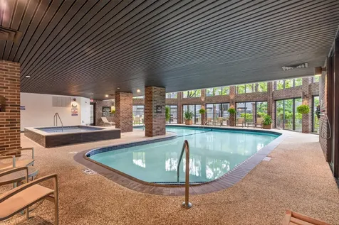 1235 Yale Place Minneapolis MN 55403