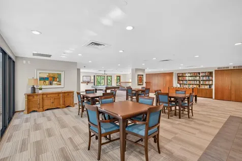1235 Yale Place Minneapolis MN 55403