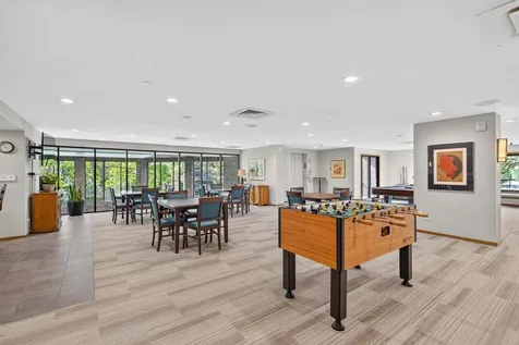 1235 Yale Place Minneapolis MN 55403