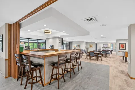 1235 Yale Place Minneapolis MN 55403