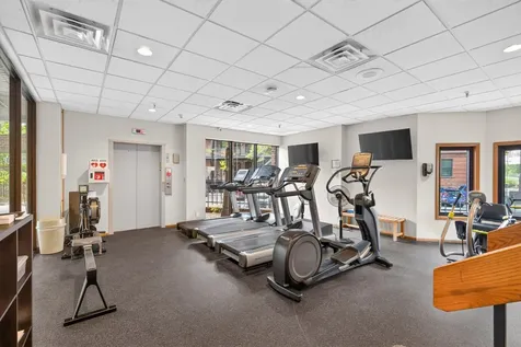 1235 Yale Place Minneapolis MN 55403
