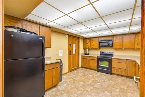 1235 Yale Place Minneapolis MN 55403
