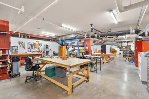 1235 Yale Place Minneapolis MN 55403