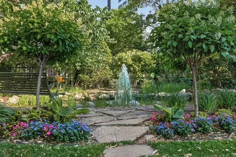 1235 Yale Place Minneapolis MN 55403