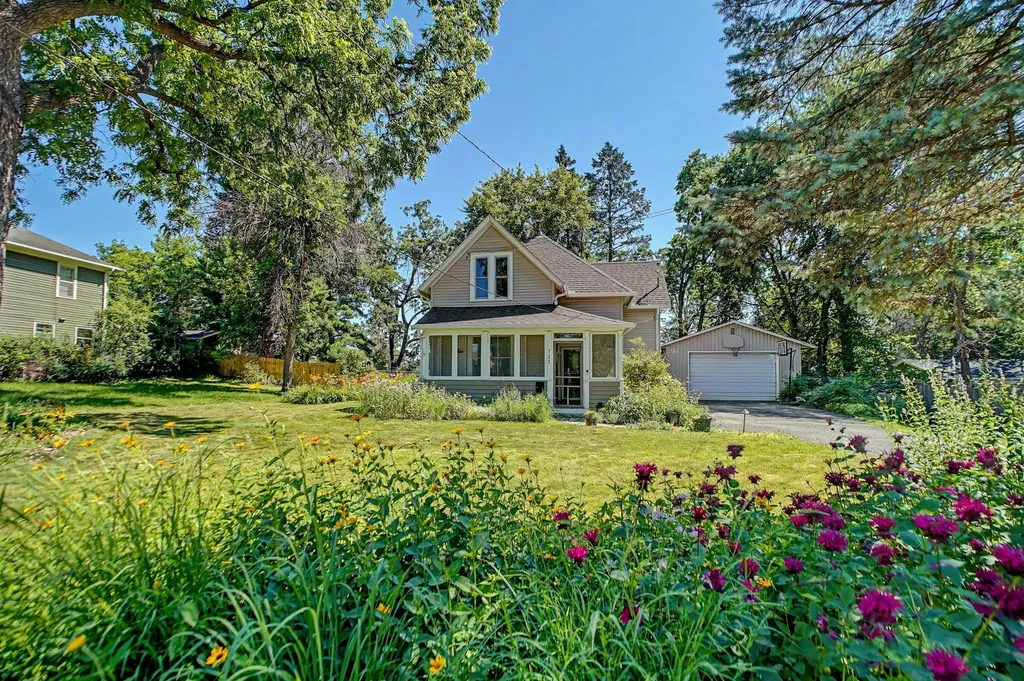 711 Anderson Street W Stillwater MN 55082