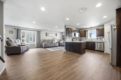 1283 4th Street NW West Fargo ND 58078