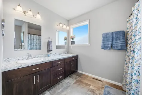 1283 4th Street NW West Fargo ND 58078