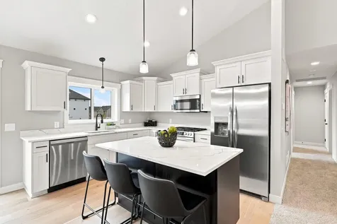 17750 Empire Trail Lakeville MN 55044