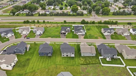 17750 Empire Trail Lakeville MN 55044