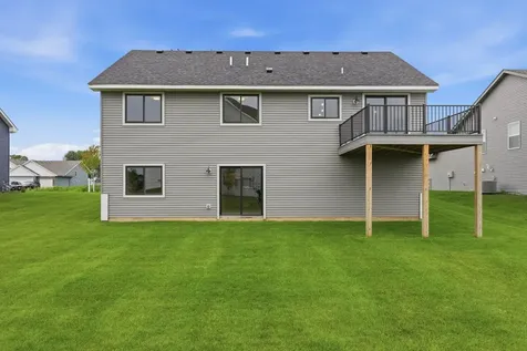 17750 Empire Trail Lakeville MN 55044