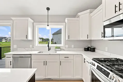 17750 Empire Trail Lakeville MN 55044