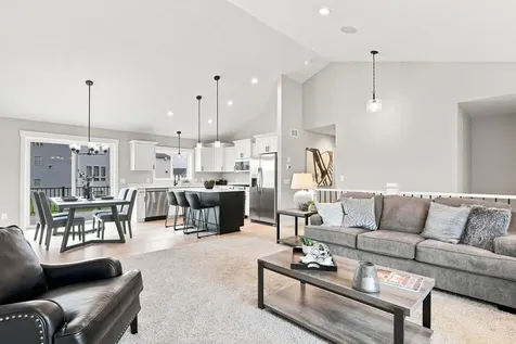 17750 Empire Trail Lakeville MN 55044