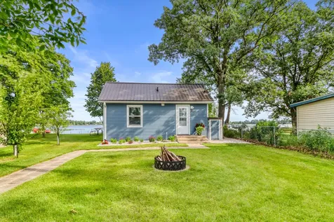 27096 Little Floyd Lake Road Detroit Lakes MN 56501