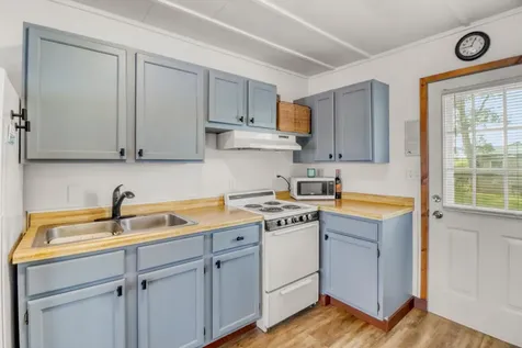 27096 Little Floyd Lake Road Detroit Lakes MN 56501