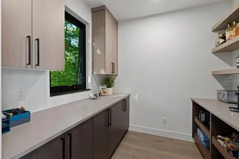 746 Peninsula Point Road Shakopee MN 55379