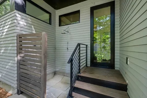 746 Peninsula Point Road Shakopee MN 55379