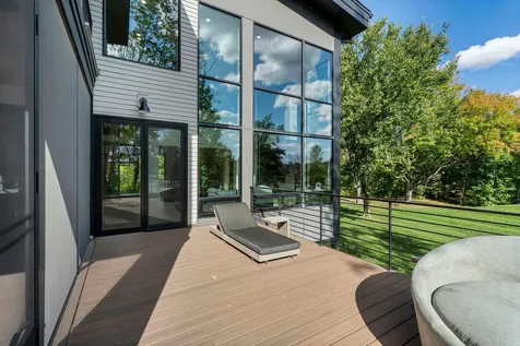 746 Peninsula Point Road Shakopee MN 55379