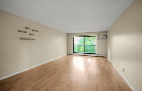 4 Pine Tree Drive Arden Hills MN 55112