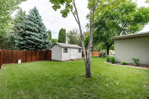 1632 Flickertail Circle S Fargo ND 58103