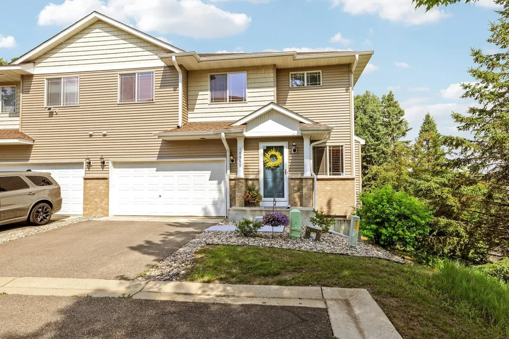 14995 Chestnut Lane Savage MN 55378