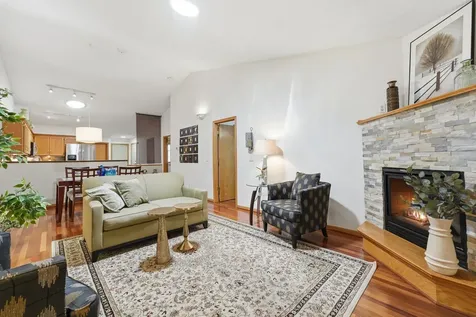 809 White Oak Court New Brighton MN 55112