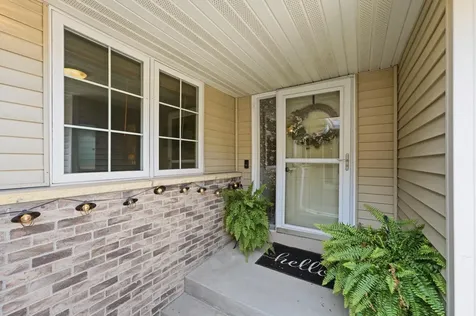 809 White Oak Court New Brighton MN 55112
